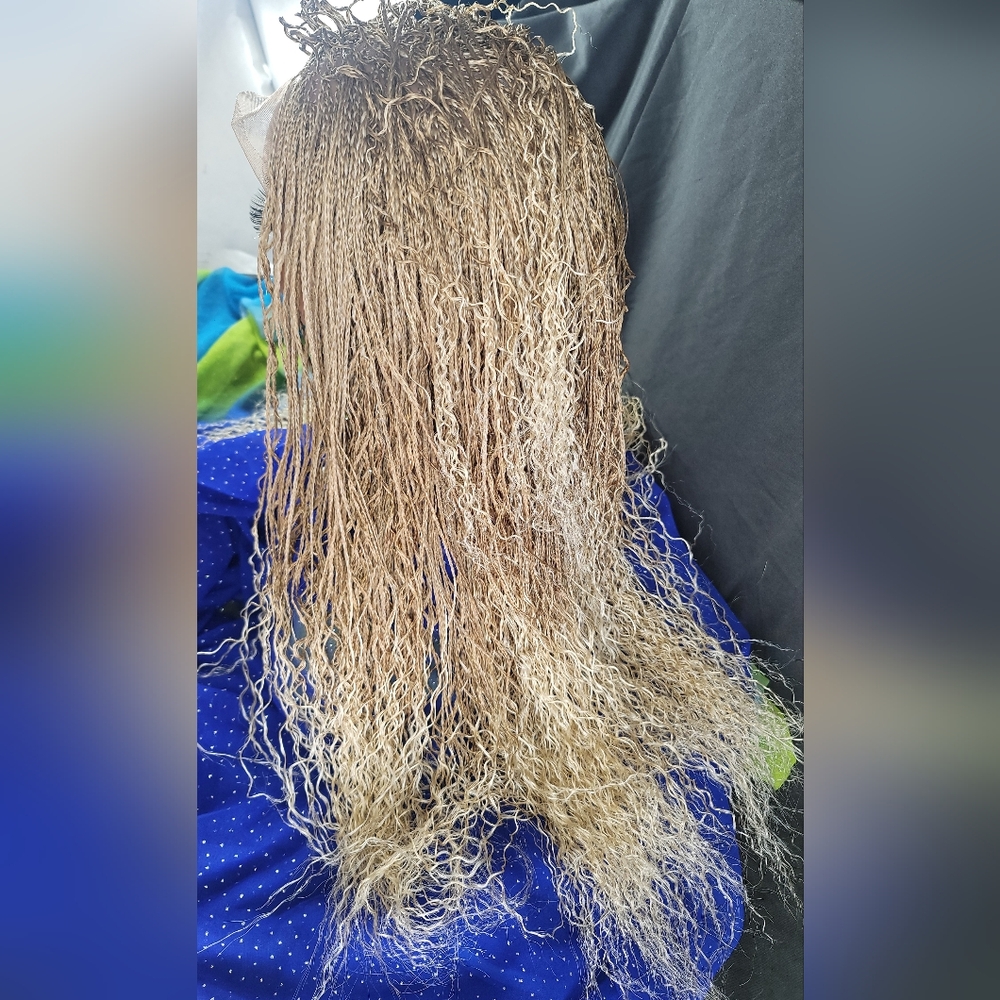 Micro Braided Wig boho | Blonde 613/27 Ombre | Long 22" | Curly Ends Full Lace โจ - Picture 3 of 15